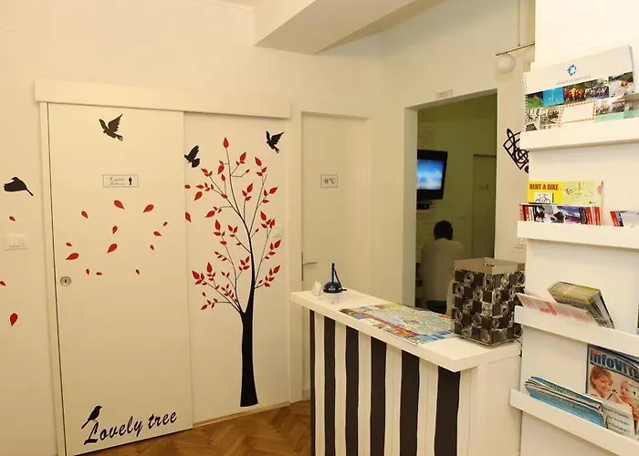 Tchaikovsky Хостел Спліт