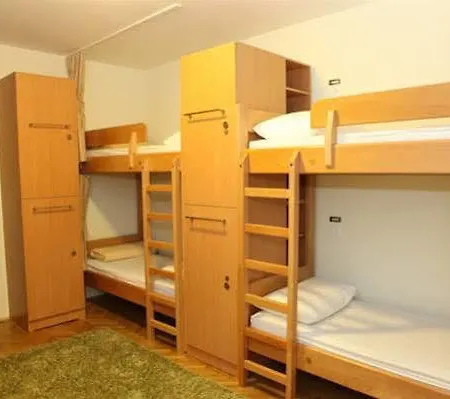 Hostel Tchaikovsky
