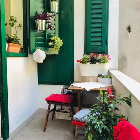 Tchaikovsky 旅馆 *